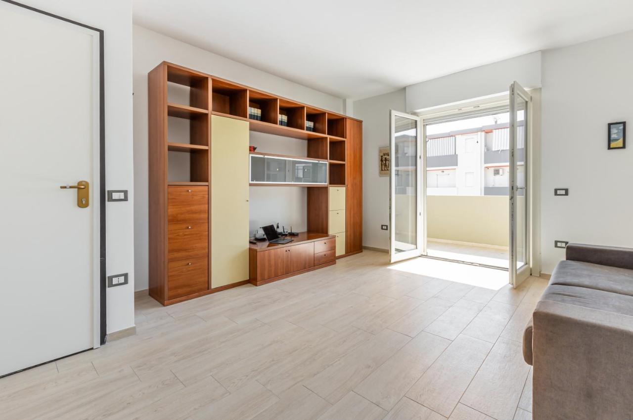 Quartu Sant'Elena Roomy Flat With Private Parking! Exterior foto
